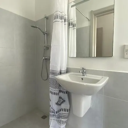2 Terrace Penthouse 500m From Sea Apartment *