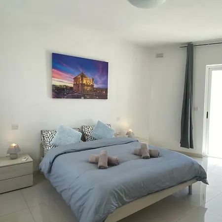 Apartment 2 Terrace Penthouse 500m From Sea Gzira